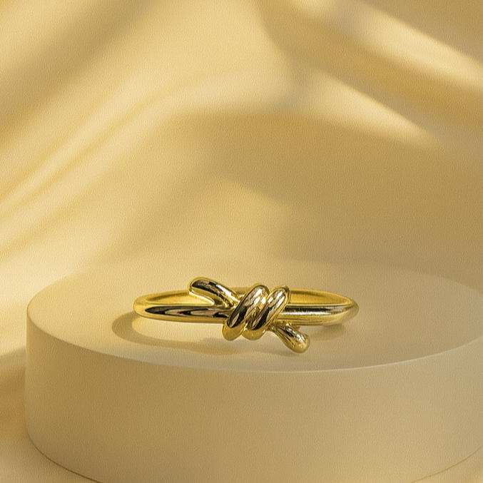 Classic Knot Gold Band adjustable ring
