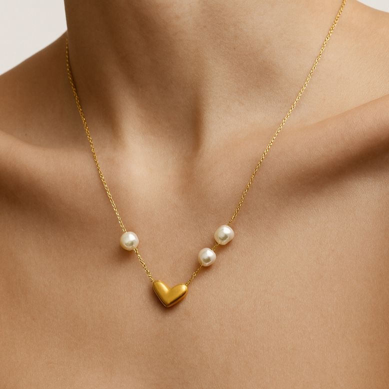 Golden Heart & Pearl Necklace
