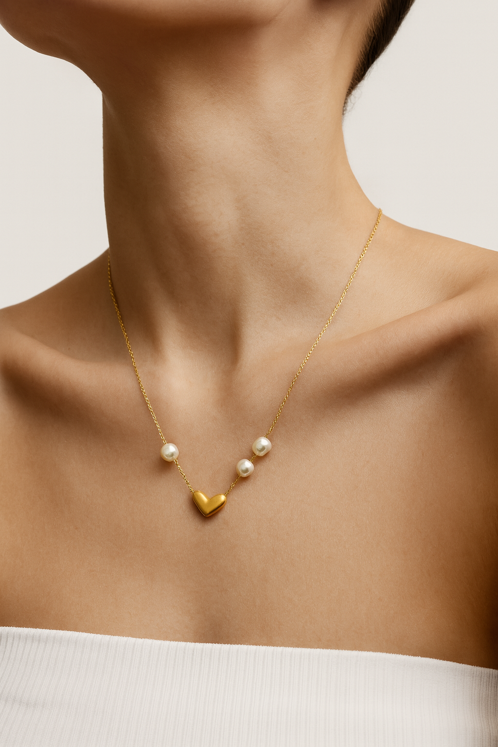 Golden Heart & Pearl Necklace