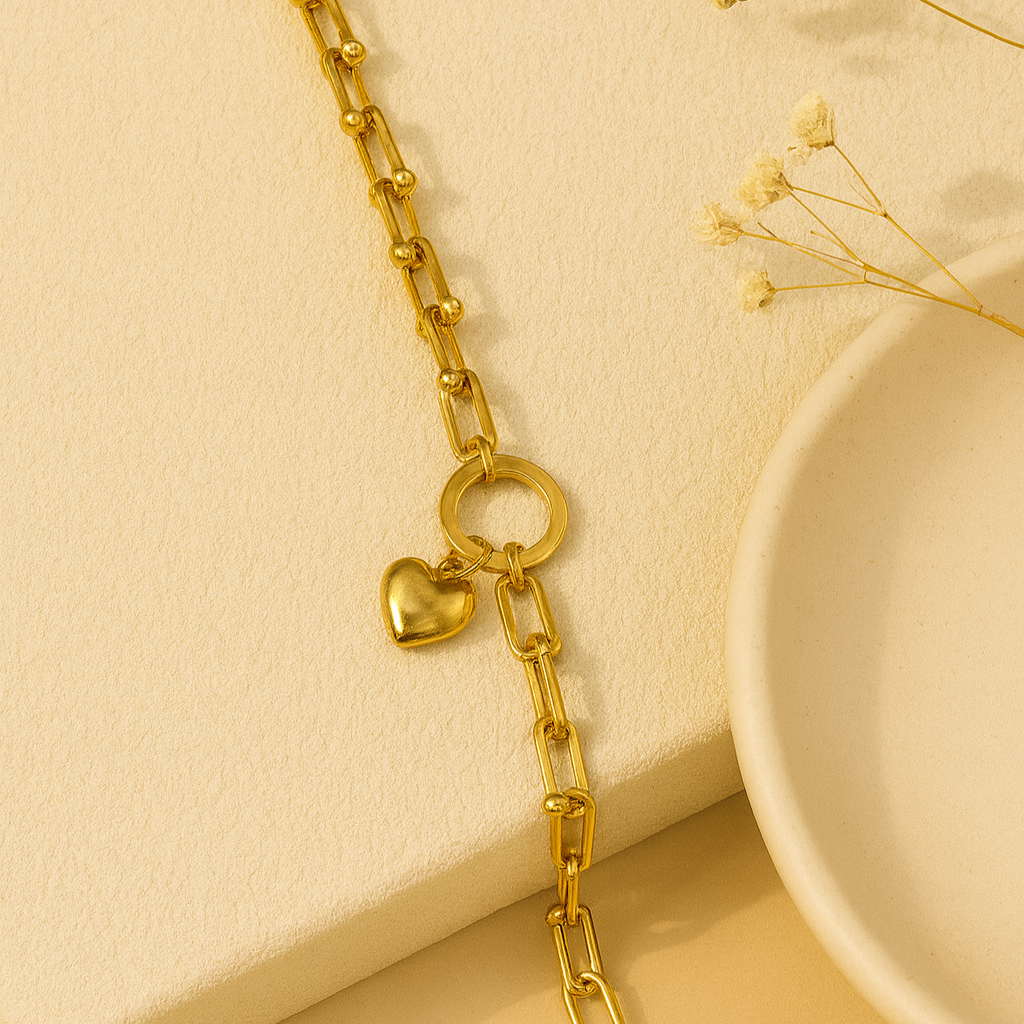 Chain Bracelet with Heart Charm