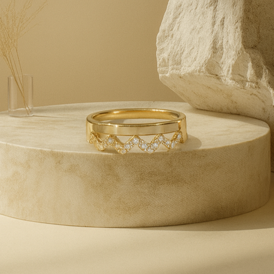 Golden Sparkle Zigzag Ring