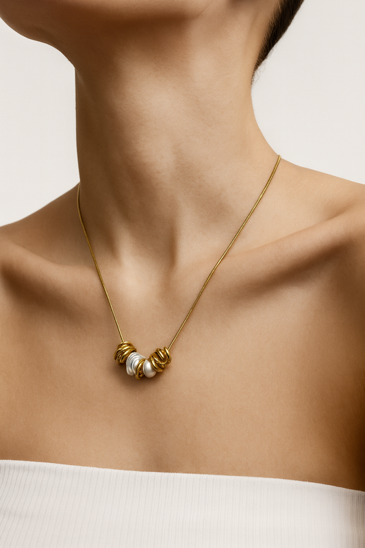 Modern Charm Pearl Bead Necklace